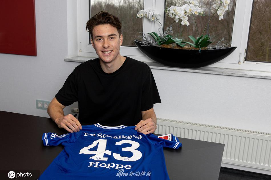 بث مباشر لمباراة ليفربول اليوم على السعودية نيوز